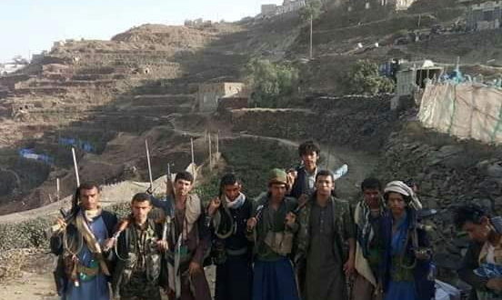 تجدد المواجهات العنيفة في منطقة حجور بحجة والقبائل تقطع إمدادات الحوثيين