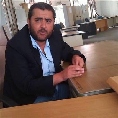 مسلحون يغتالون أكاديميا في ذمار ويصيبون أبنته بجروح خطيرة