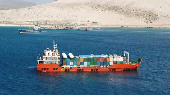 Warnings of operations by Emirati ships to loot the Fisheries of Socotra