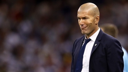 ريال مدريد.. ما سبب وضع إدارة النادي 300 مليون إسترليني تحت تصرف زيدان