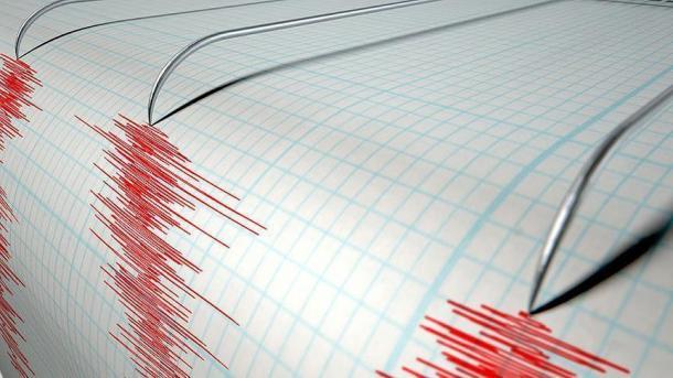 بلغت قوته 6.1درجات.. زلزال تحت الماء يهز جنوبي جزيرة بالي في إندونيسيا