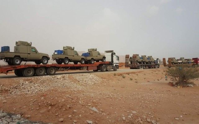 مصادر عسكرية.. تعزيزات عسكرية سعودية باتجاه العاصمة المؤقتة عدن