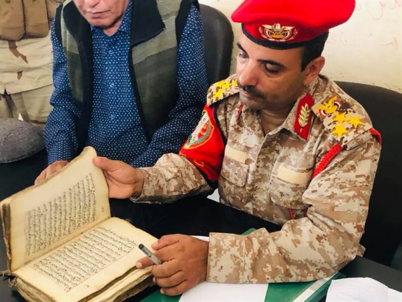 إلقاء القبض على عصابة لتهريب الأثار في تعز