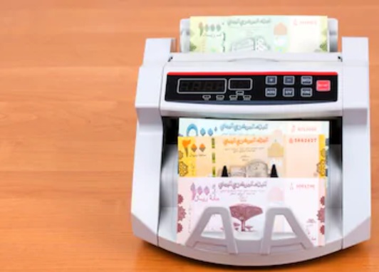 اسعار صرف العملات الاجنبية مقابل الريال اليمني اليوم الاثنين 3-8-2020