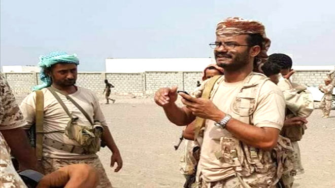 فرار القيادي في مليشيات الامارات عبداللطيف السيد والجيش الوطني يسيطر على معسكر الحراري
