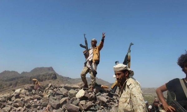في معارك متواصلة.. الجيش الوطني يحرر مواقع جديدة في جبهة صلب ويكبّد المليشيات خسائر فادحة في نجد العتق