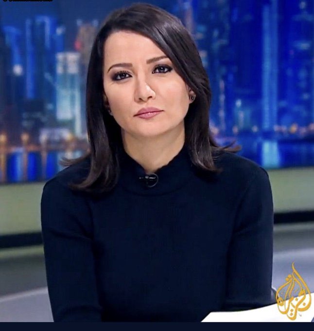 مذيعة الجزيرة تهاجم قيادي جنوبي بعد تطاوله وتصفه بالفارغ والشوارعي