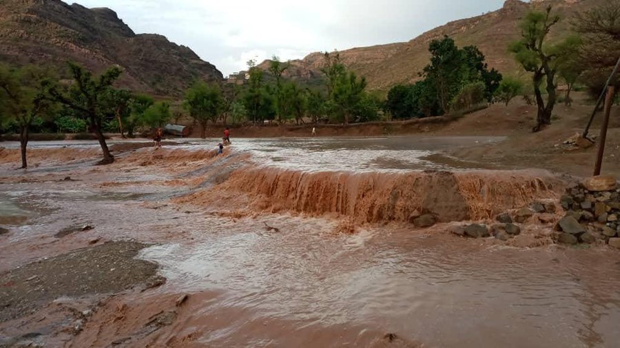 إب.. انهيار صحري يسفر عن مقتل واصابة ثلاثة اشخاص