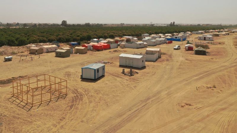 مليشيا الحوثي تقصف مخيماً للنازحين في مأرب بصاروخ باليستي