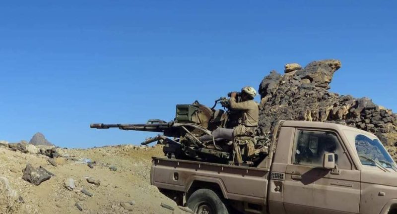 قوات الجيش تدحر مليشيا الحوثي من عدة مواقع جنوبي مأرب