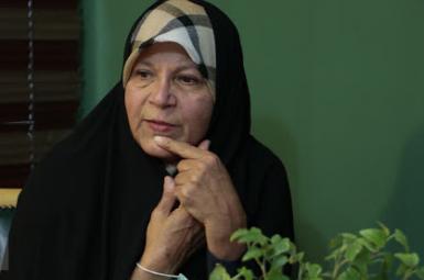 إبنة رئيس ايران السابق “فائزة رفسنجاني” تفضح نظام بلادها وتكشف تورطهم بهذا الأمر في اليمن وسوريا