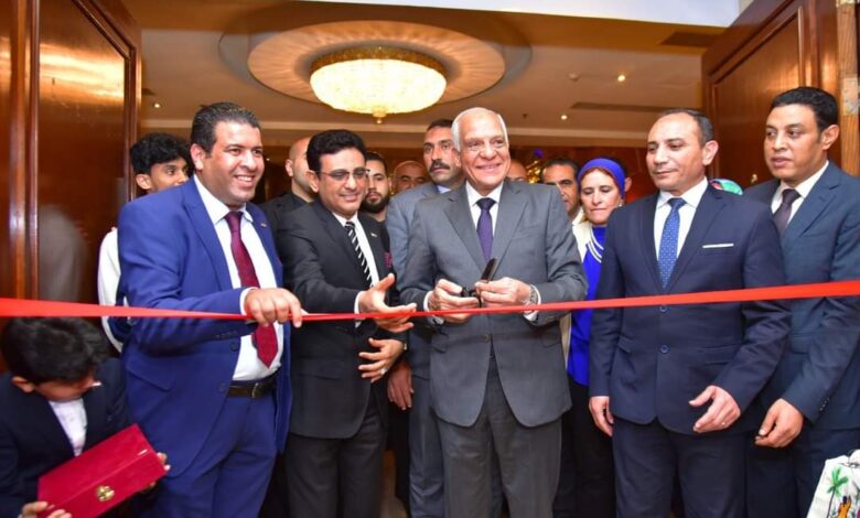 افتتاح المعرض المصري اليمني الأول للمنتجات الحرفية واليدوية والتراثية في الجيزة