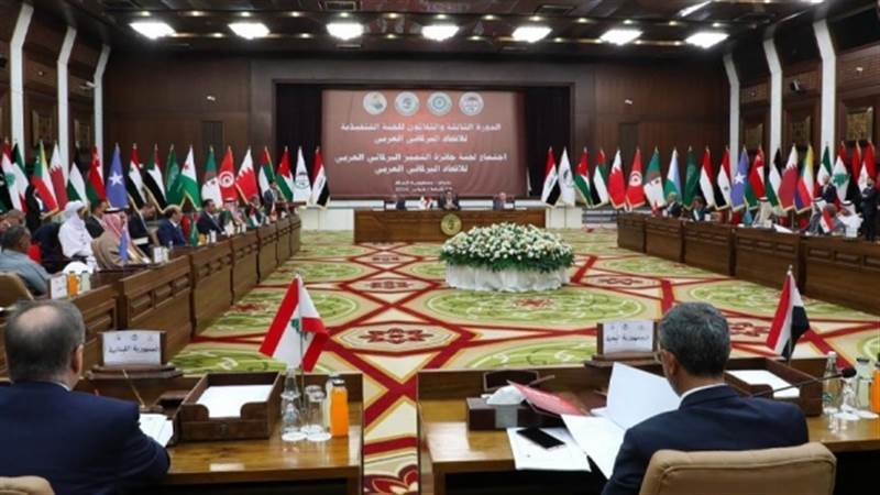 البرلمان العربي يجدد دعمه للحل السياسي الشامل للأزمة اليمنية